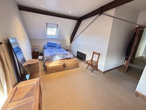 Photo 7- click for photo gallery